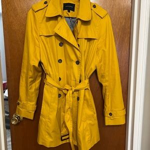Womens Banana Republic trench coat
